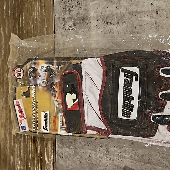 3 Pair of brand new batting gloves 2 of the. 2xl and 1 is xl - Picture 5 of 7